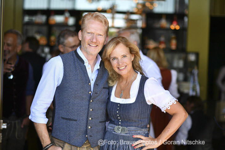 Joachim und Anja Thyssen: Ingolstadt Village x Koenigshof, Trachtenumzug, Oktoberfest München am 21.09.2025/ ©Foto: BrauerPhotos / Goran Nitschke 